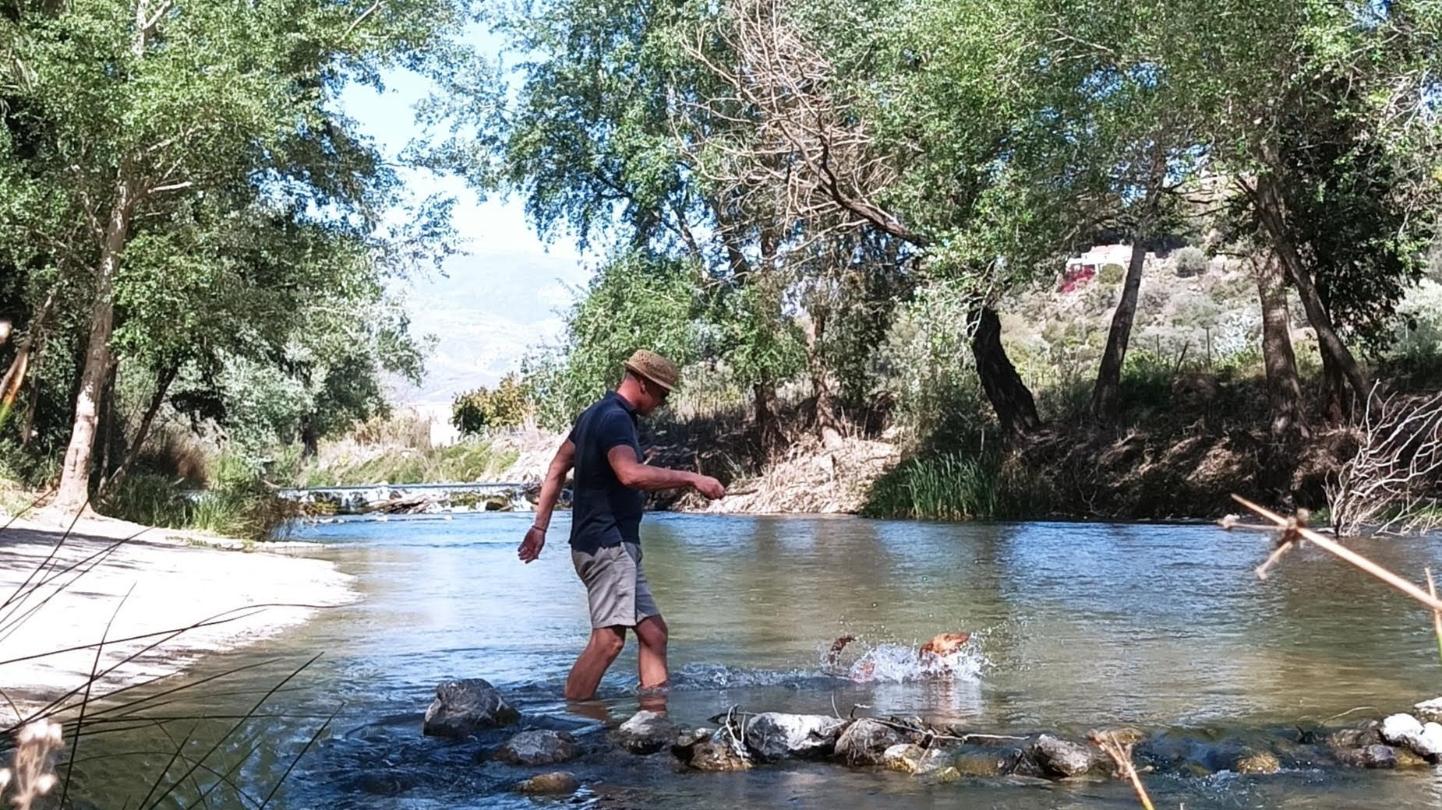 Cooling down in Andalucía Rio Guadalfeo