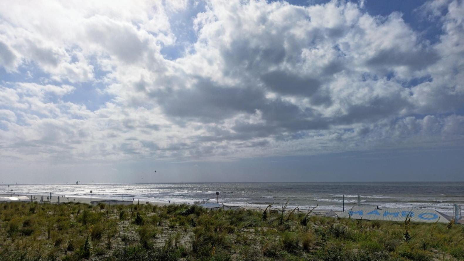 Nederlandse wolkenlucht Kijkduin